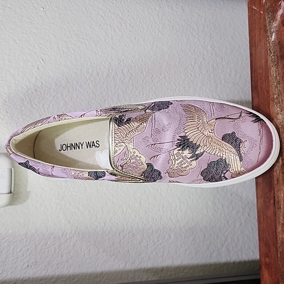 NIB Johnny Was Sneakers size 8 - Picture 3 of 8